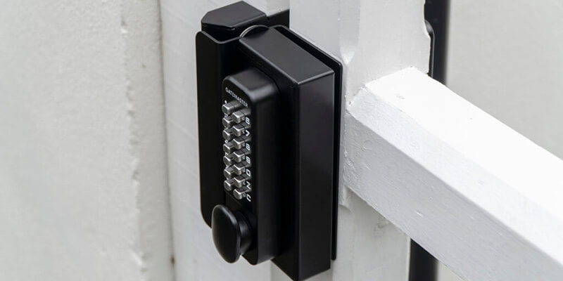 Smart Lock for Outdoor Gate - lock and garage